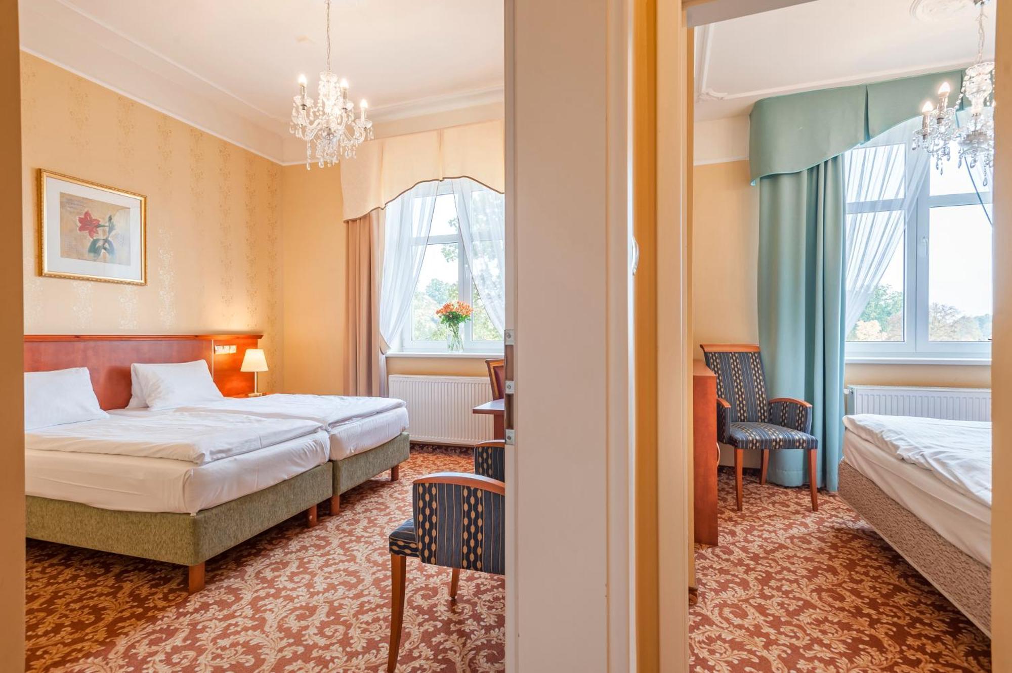 Františkovy Lázně Spa Resort Pawlik-Aquaforum מראה חיצוני תמונה