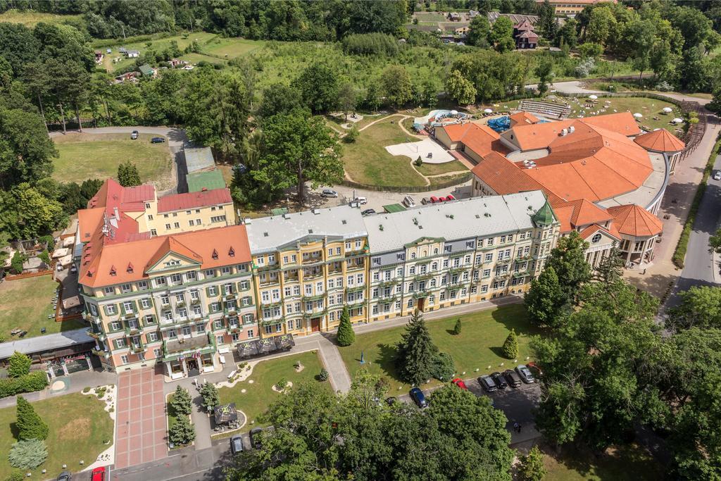 Františkovy Lázně Spa Resort Pawlik-Aquaforum מראה חיצוני תמונה