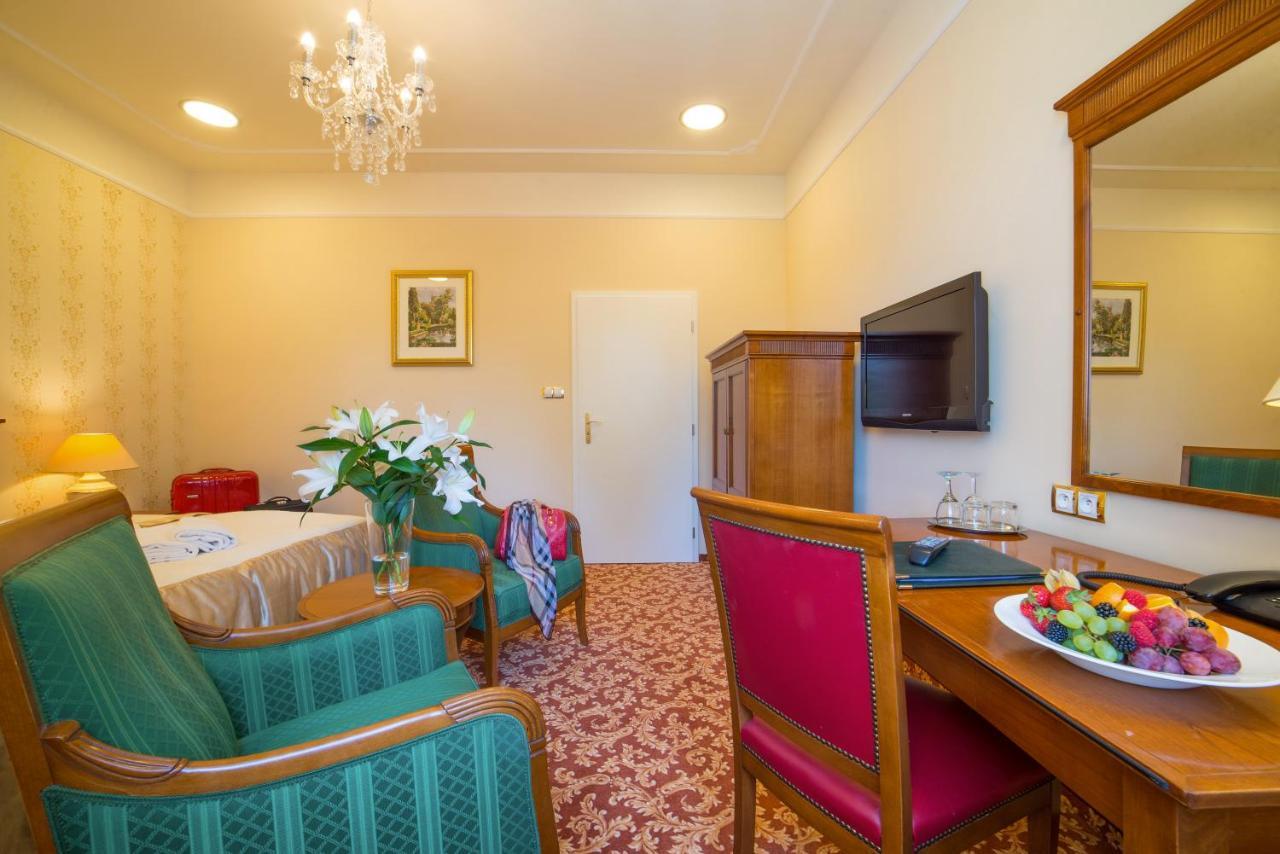 Františkovy Lázně Spa Resort Pawlik-Aquaforum מראה חיצוני תמונה